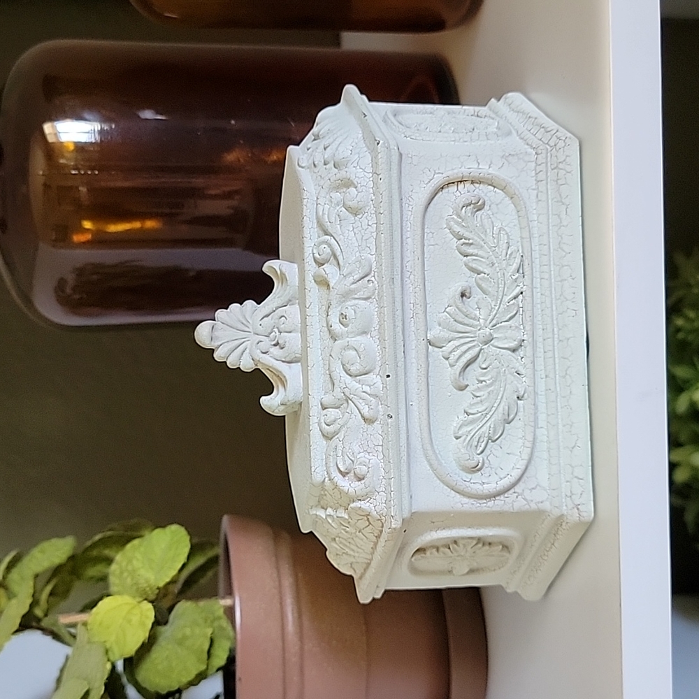 Cute Trinket Box